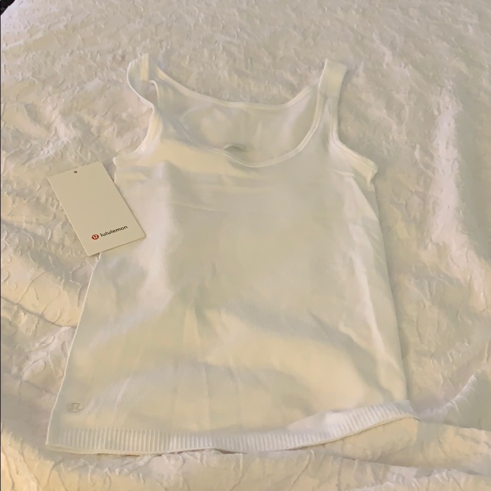 Lululemon Tank - Picture 2 of 3
